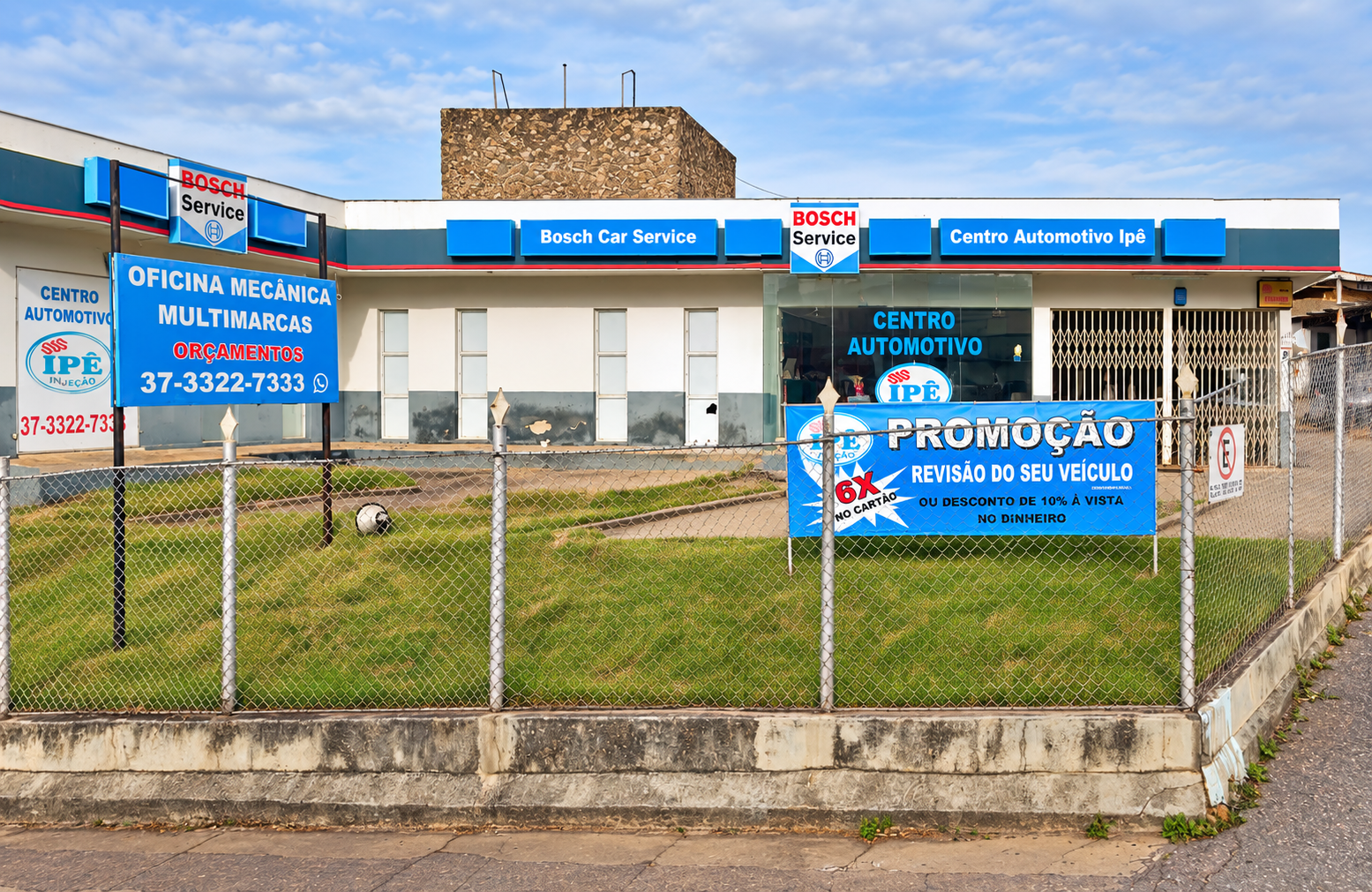 Fachada da Ip� Pneus na Av. Ab�lio Machado, em Formiga-MG
